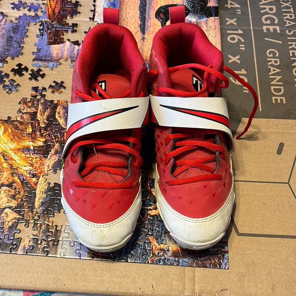 Kids track and field racing shoes